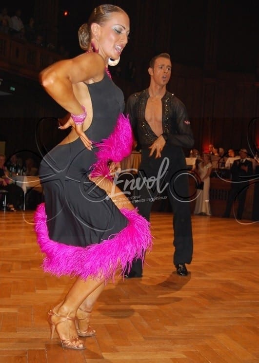 Animation latino avec des danses au court de la soirée