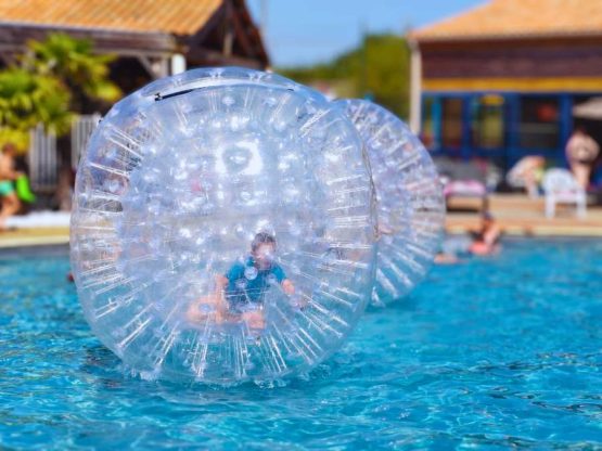 Les-Bulles-gonflables-sur-eau