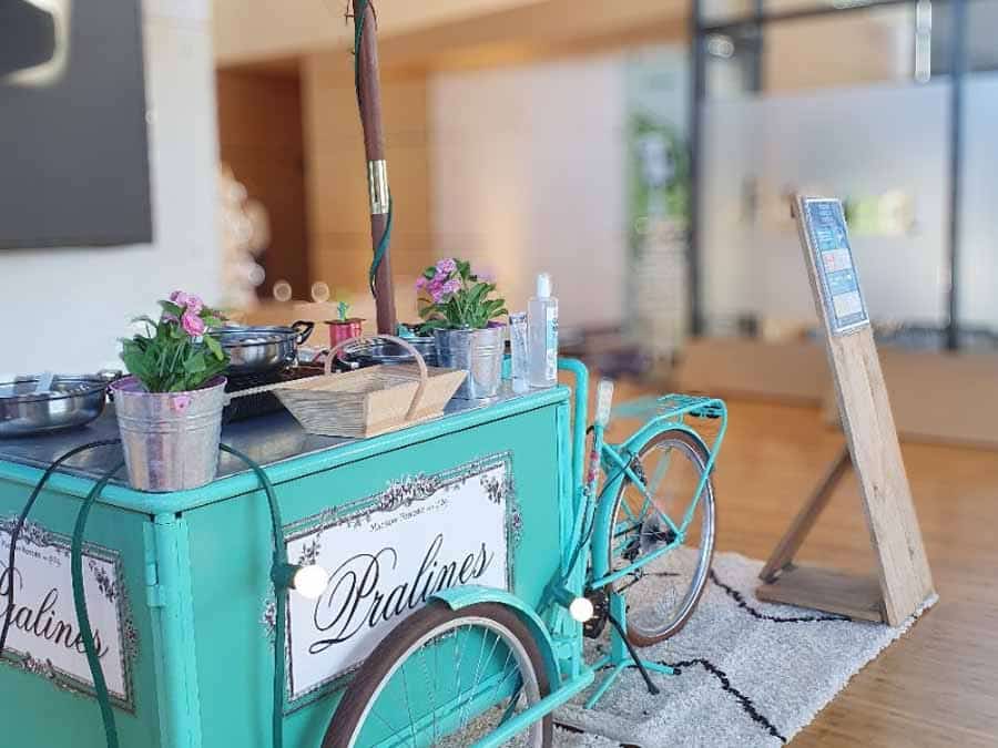 Stand-triporteur-à -chouchous-pralines