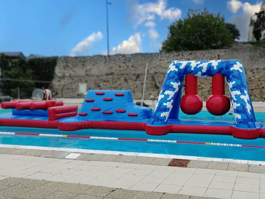 Parcours-gonflable-aquatique-Commando
