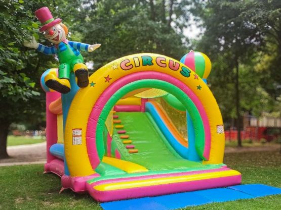 structure-gonflable-circus