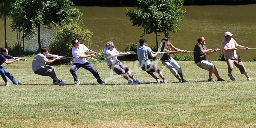 location tir à la corde jeu géant