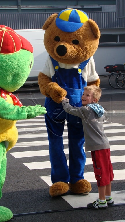 Mascotte ours brun Envol