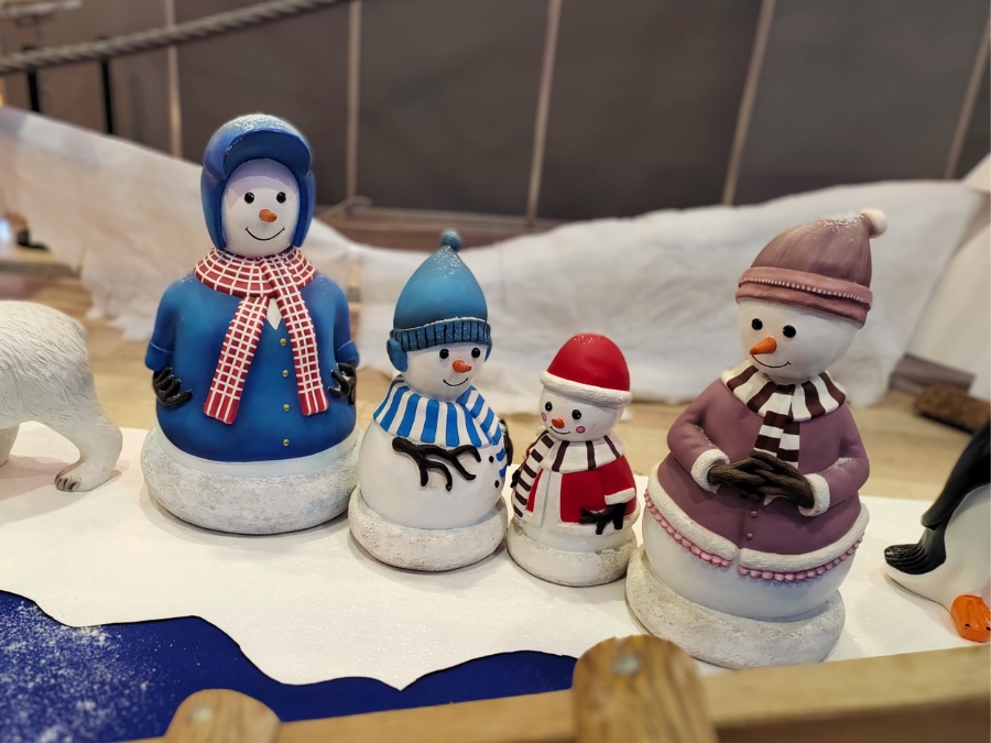 famille-bonhomme-de-neige