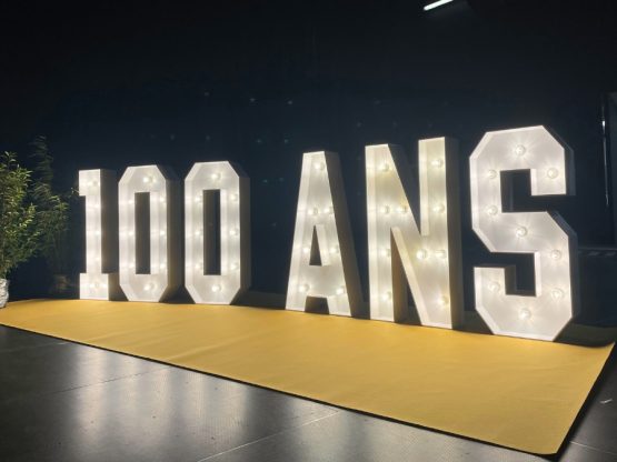 location-lettre-lumineuse