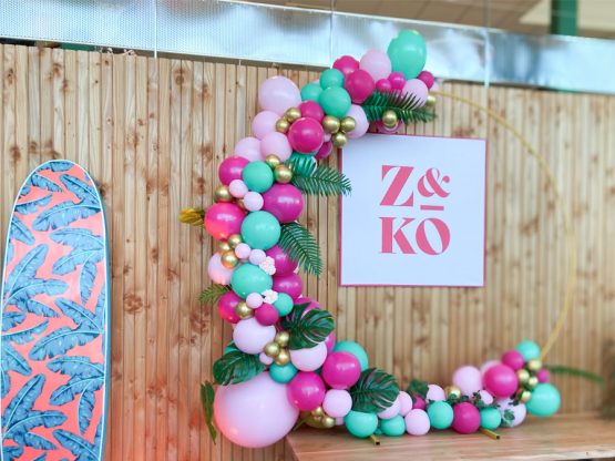 arche-ballons-plage-été