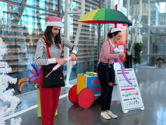 Sculpteur-de-ballons-de-noël